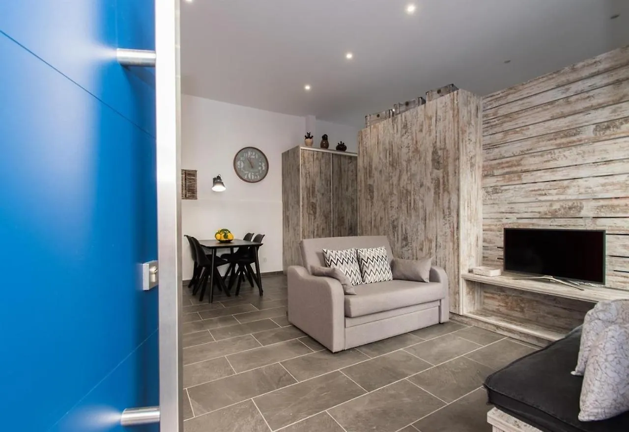 Petit Loft Apartment Canet De Mar