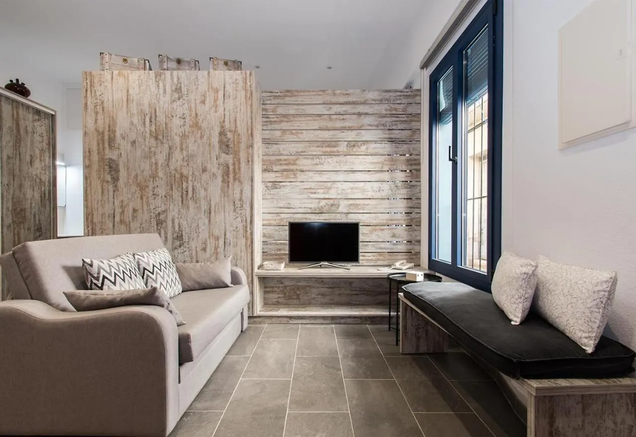 Petit Loft Apartment Canet De Mar