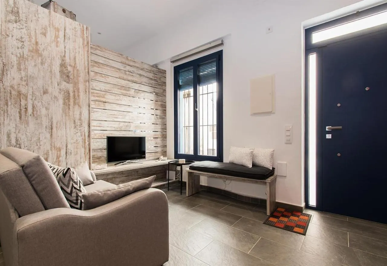 Petit Loft Apartment Canet De Mar Spain